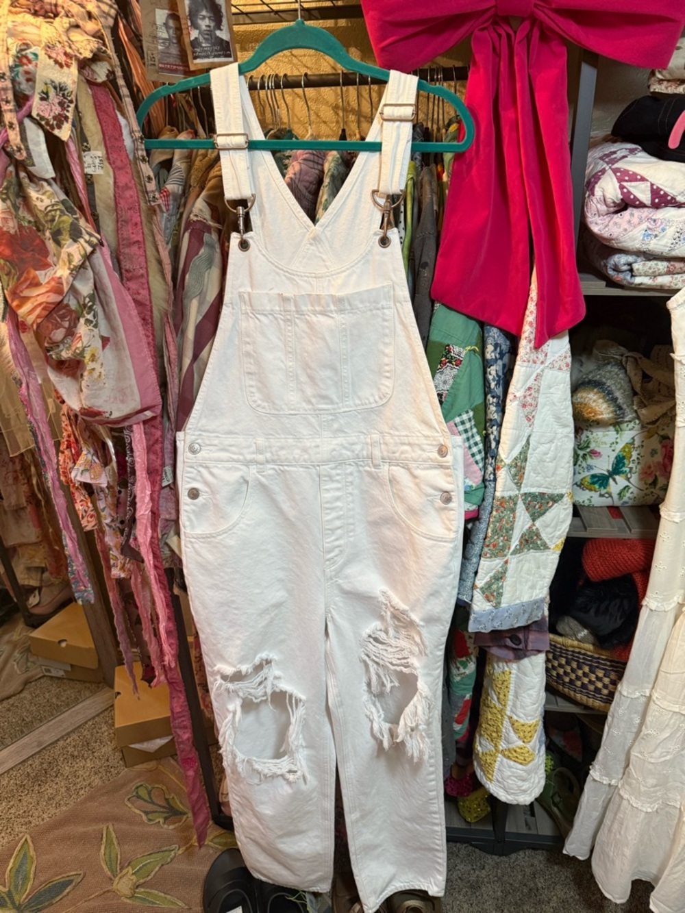 American Eagle boyfriend Distressed Women's Denim Overalls